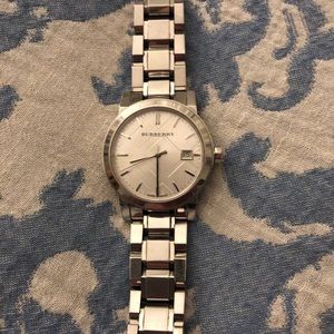 Burberry “The City” Ladies Watch